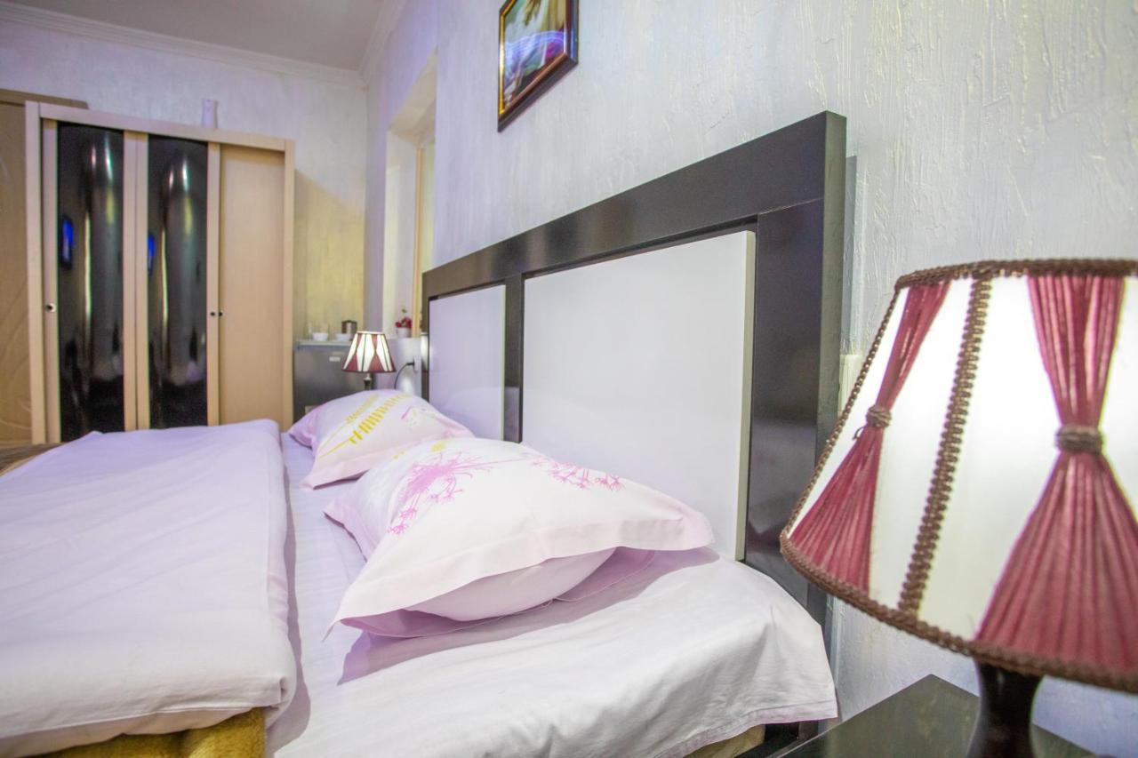 Hotel Mkudro Кутаиси Экстерьер фото