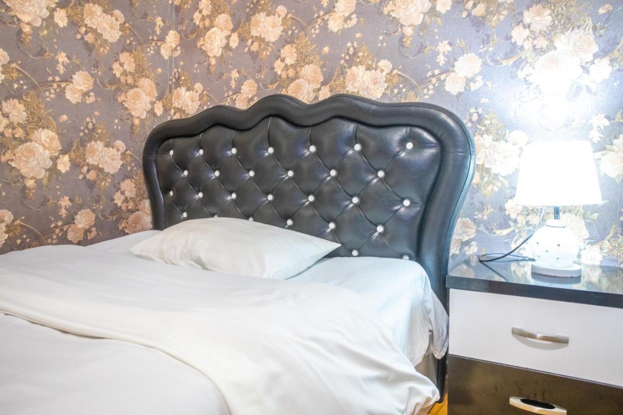 Hotel Mkudro Кутаиси Экстерьер фото