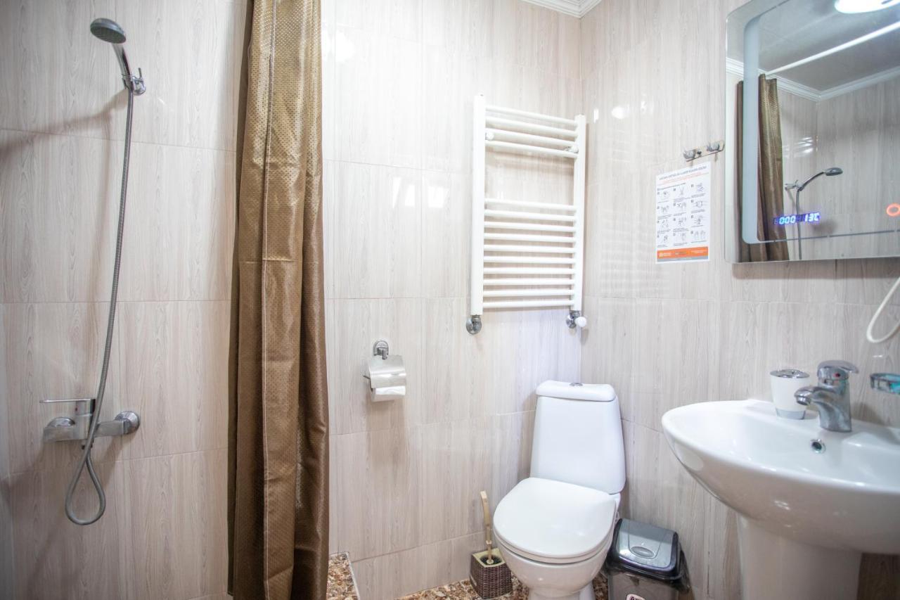 Hotel Mkudro Кутаиси Экстерьер фото